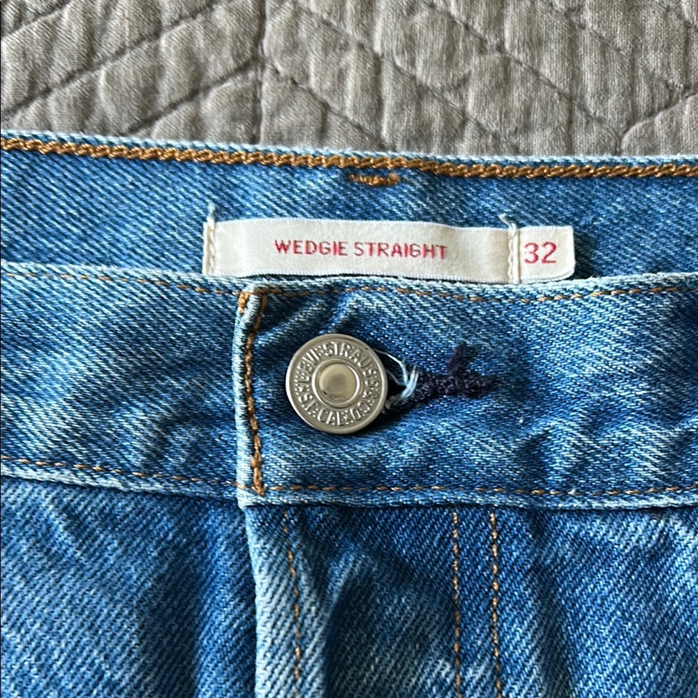 Levi’s Premium Wedgie Straight
